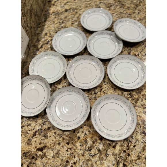 Mikasa Fine China - Deborah 8291 Pattern - 10 Saucers - Picture 2 of 5